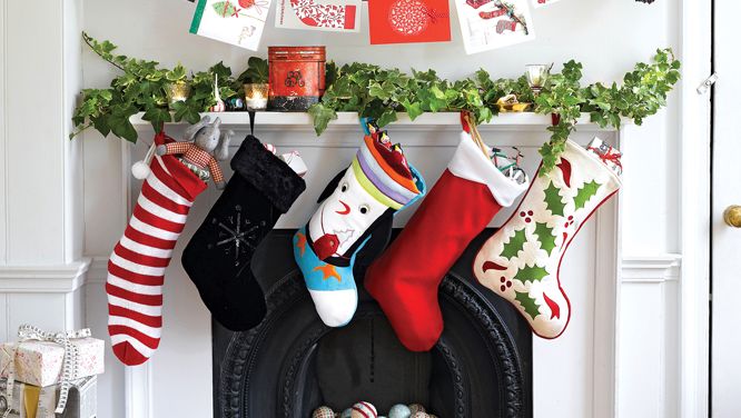 How To Make Your Home Festive In Under An Hour For Less Than $50
