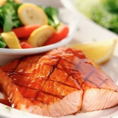 Maple salmon steaks