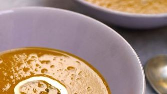 Oven-roasted pumpkin soup with maple-thyme cream