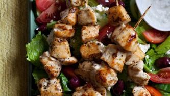 Barbecued souvlaki salad