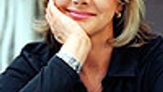 Decorating with Debbie Travis