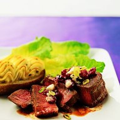 Beef tenderloin with brandied cranberries and Roquefort