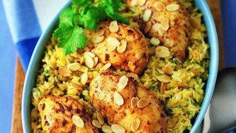 Glazed chicken with pineapple rice