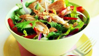 Satay chicken salad
