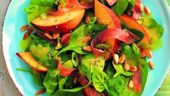 Peach & prosciutto salad