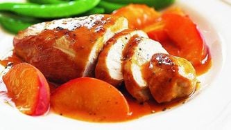 Peachy basil chicken