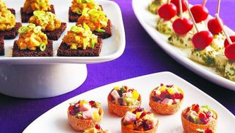 Caprese salad bites