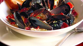 Naughty mussels