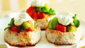 Macaroon nests