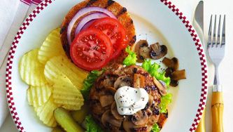 Sirloin bourguignon burgers