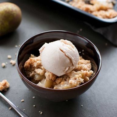 Classic Pear Crisp