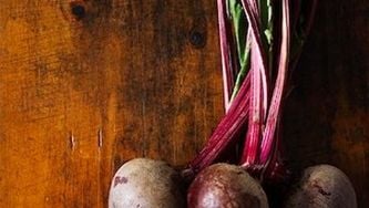 Chunky beet and fresh mint dip