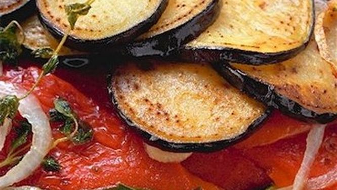 Grilled-vegetable sandwich