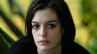 Chatelaine talks to Anne Hathaway