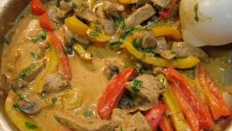 Pork and sweet-pepper stroganoff
