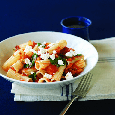 Herbed pasta with spinach