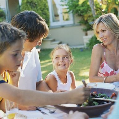 Pack the perfect picnic