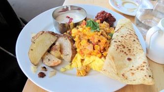 Recipe of the day: Scrambled eggs with curried tomato
