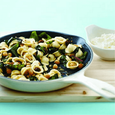 Pasta with swiss chard and raisins