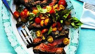 Flank steak with tomatoes and basil