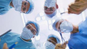 Plastic-surgery risks