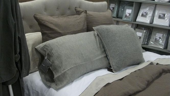 Best linens and colours to make a stunning bed