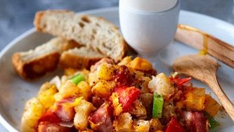 Cheddar, pepper and potato bake