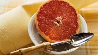 How to segment a grapefruit for an elegant citrus salad