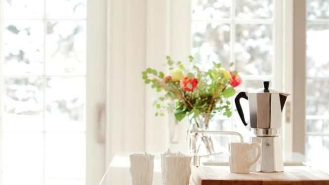 How to decorate an open space with elegant accents