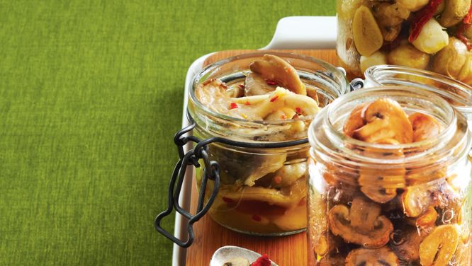 How to make marinated mushrooms