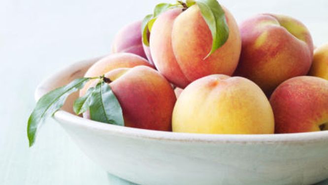 How to buy, store and prepare peaches