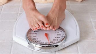 Tips to maintain a healthy weight from a celebrity trainer