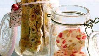 Cookie exchange party tips, plus our kitchen staff's favourites