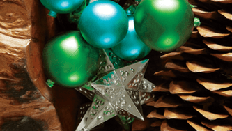 Three quick decorating tips for holiday procrastinators