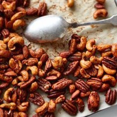 Spicy and sweet nuts: Holiday snack time