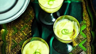 Velvety lime pudding