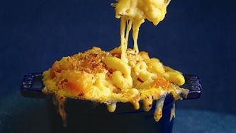 This Mystery Ingredient Makes The Best Quickie Mac And Cheese