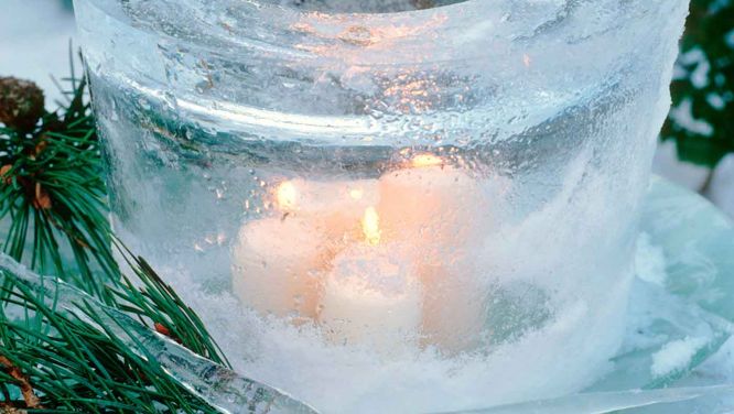 Make a dazzling outdoor ice lantern