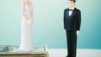 Would you marry a guy who is clueless about finances?