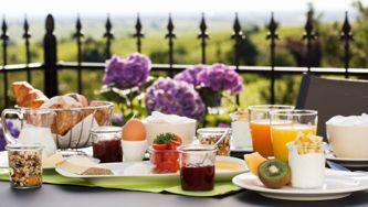 Five healthy Mother's Day brunch dos and don'ts