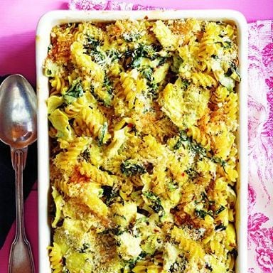 Baked pasta with spinach and artichoke: Gluten-free goodness