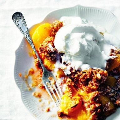 Peach crisp: A sweet summer dessert