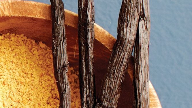 Vanilla bean pods