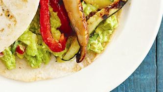 Tomato guacamole
