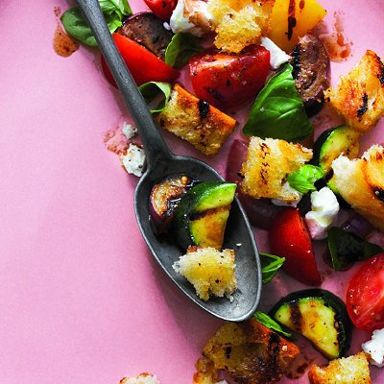 Grilled Italian-bread salad with summer vegetables: Perfect for a BBQ