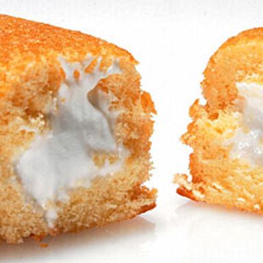 How to make homemade Twinkies