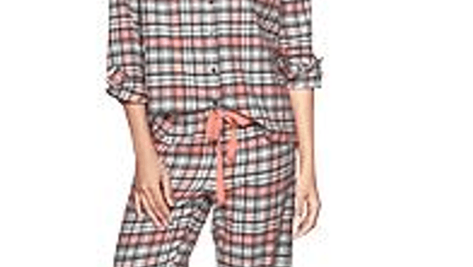 Weekly steal: Cozy flannel pj set
