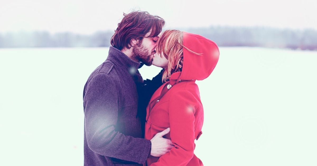 The health benefits of kissing - Chatelaine