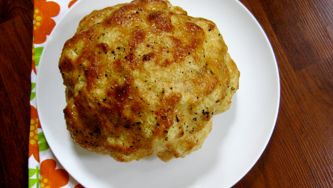 How to roast a whole cauliflower with four ingredients