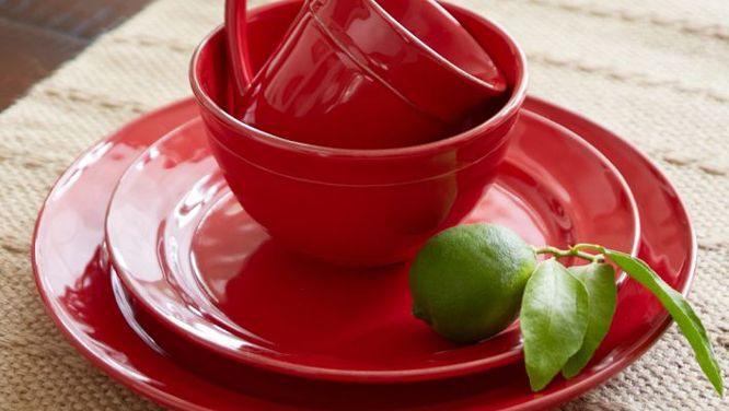 10 ways to decorate with red
